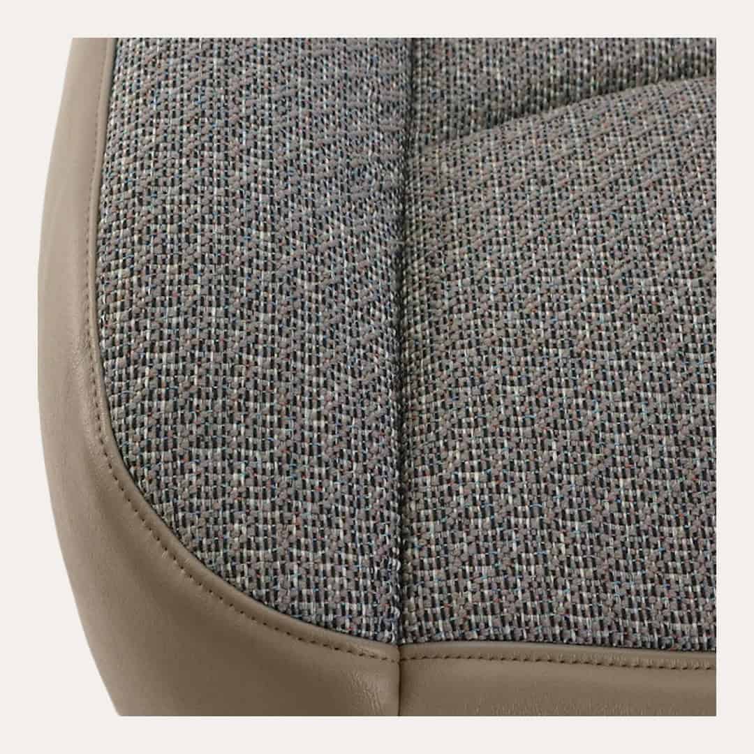 Chevrolet Silverado 2003-2006 (1st Generation) – Exact Match Replacement Seat Cover