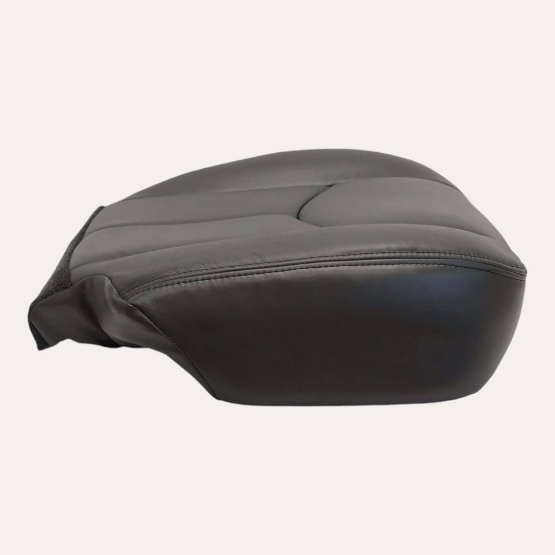 GMC Sierra 2003-2006 (2nd Generation) – Exact Match Replacement Seat Cover (Leather)